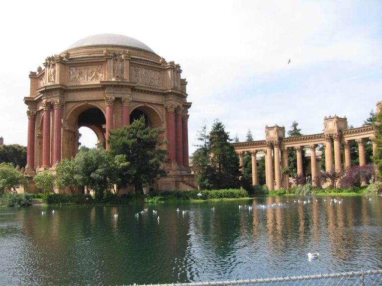 Palace of fine arts things to see nearby hotel focus sfo
